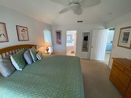 Golf Course Views, South Facing Pool Villa