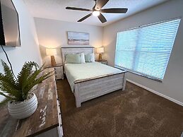 1116mcd Lake View in Southern Dunes - Free Pool Heat!!