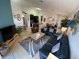 Great Family Villa! Plenty of Upgrades! Southern Dunes