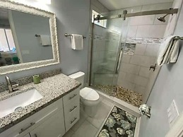 Great Family Villa! Plenty of Upgrades! Southern Dunes