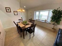 Great Family Villa! Plenty of Upgrades! Southern Dunes