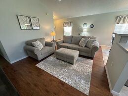 Fore! Golf Front Pool Villa! Updated!