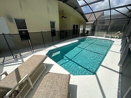 Beautiful 4-bedroom Pool Villa in Southern Dunes With a Golf Course Vi