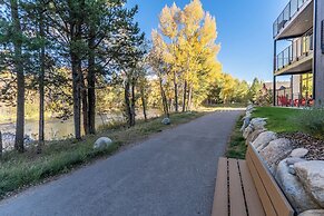 River West #635