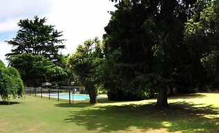 High Country Motor Inn