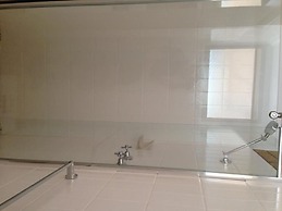 High Country Motor Inn