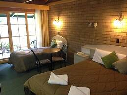 High Country Motor Inn