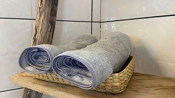 Cove The Glass House