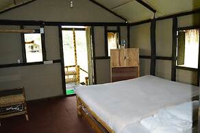 Lali Mou Camp By GRB