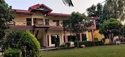 Karans corbett motel