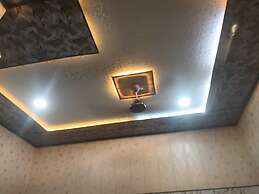 G.D Guest House By GRB