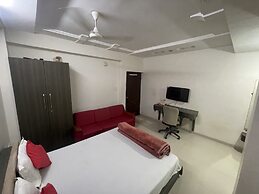 Goroomgo Narayan Executive Gujrat