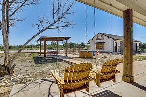 Hot Tub + Fire Pit: Possum Kingdom Lake Retreat!