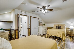 Hot Tub + Fire Pit: Possum Kingdom Lake Retreat!