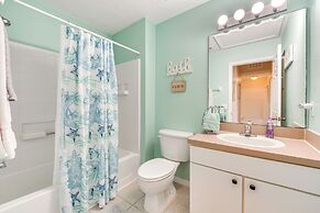 Townhome 7 Mi to Disney Parks: Resort Pool Access!