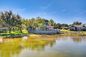 Lakefront Home w/ Private Dock in Graford!