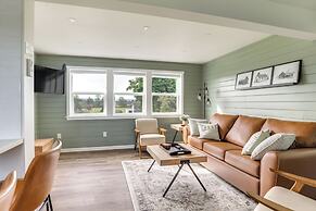 Idyllic Enumclaw Studio w/ Mount Rainier Views