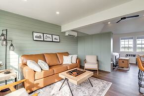 Idyllic Enumclaw Studio w/ Mount Rainier Views