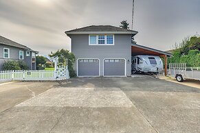 Idyllic Enumclaw Studio w/ Mount Rainier Views