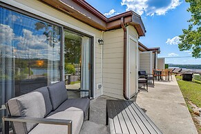 Table Rock Lake Access at Cozy Lakeside Escape