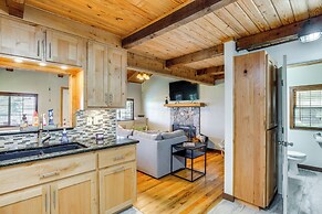 Lake Palestine Home w/ Boat Dock & View!