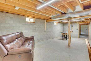 Wooded Escape w/ Pond & Grill in Pleasant City!