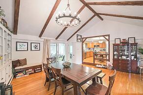 10 Mi to Crane Beach: Wooded Home Near Boston!