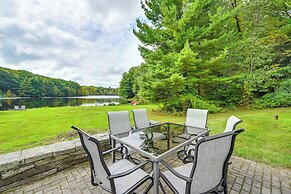 Luxe Lake House in Connecticut: Private Dock
