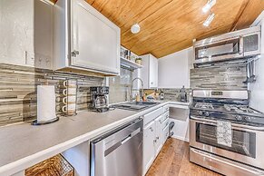 Ruidoso Home w/ Loft & Private Hot Tub