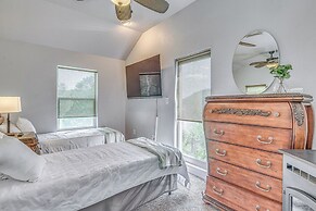 Ruidoso Home w/ Loft & Private Hot Tub