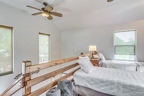 Ruidoso Home w/ Loft & Private Hot Tub