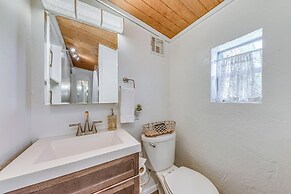 Ruidoso Home w/ Loft & Private Hot Tub