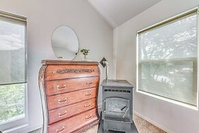 Ruidoso Home w/ Loft & Private Hot Tub