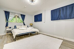 3 Mi to Usf: Chic Home w/ Yard in Tampa!