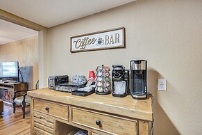 11 Mi to South Beach: Home w/ Screened Porch!