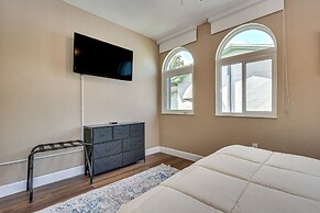 11 Mi to South Beach: Home w/ Screened Porch!