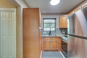 11 Mi to South Beach: Home w/ Screened Porch!