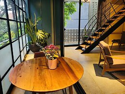 w Amazing Duplex w Perfect Deco in Poblado