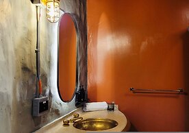 w Radiant Loft w Fantastic Jacuzzi in Poblado