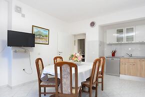 Holiday Home Nada Rogoznica