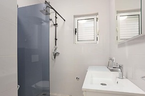 Holiday Home Nada Rogoznica