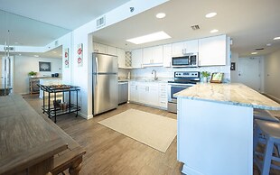 Phoenix Vi 61013 3 Bedroom Condo