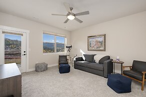 Wagon Wheel At Rendezvous 3 Bedroom Home