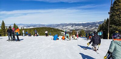 Wagon Wheel At Rendezvous 3 Bedroom Home