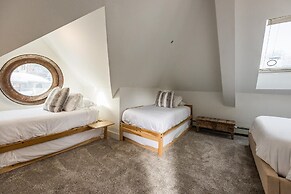 Blue Church Lodge C 2 Bedroom Condo