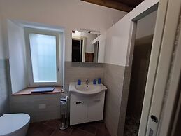 Il Castellaro ai Sassi