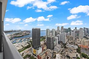 PH 49 Floor Luxury StudioPanoramic Views