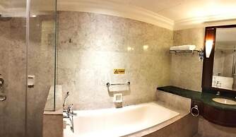 KL Grand Service Suite at Times Square