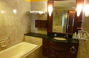 KL Grand Service Suite at Times Square