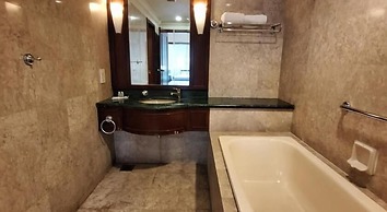 KL Grand Service Suite at Times Square